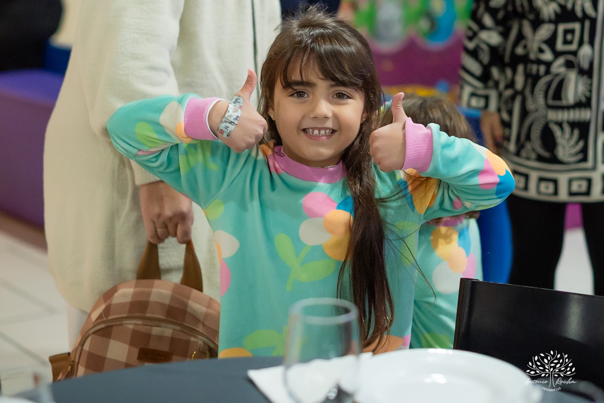 Pelotas - aniversário infantil - festa infantil - fotógrafo de aniversários - fotos de aniversário - 4 anos - festa de super-herói - Homem-Aranha - brincadeiras infantis - memórias da infância - diversão crianças - festa com amigos - fotografia de festas