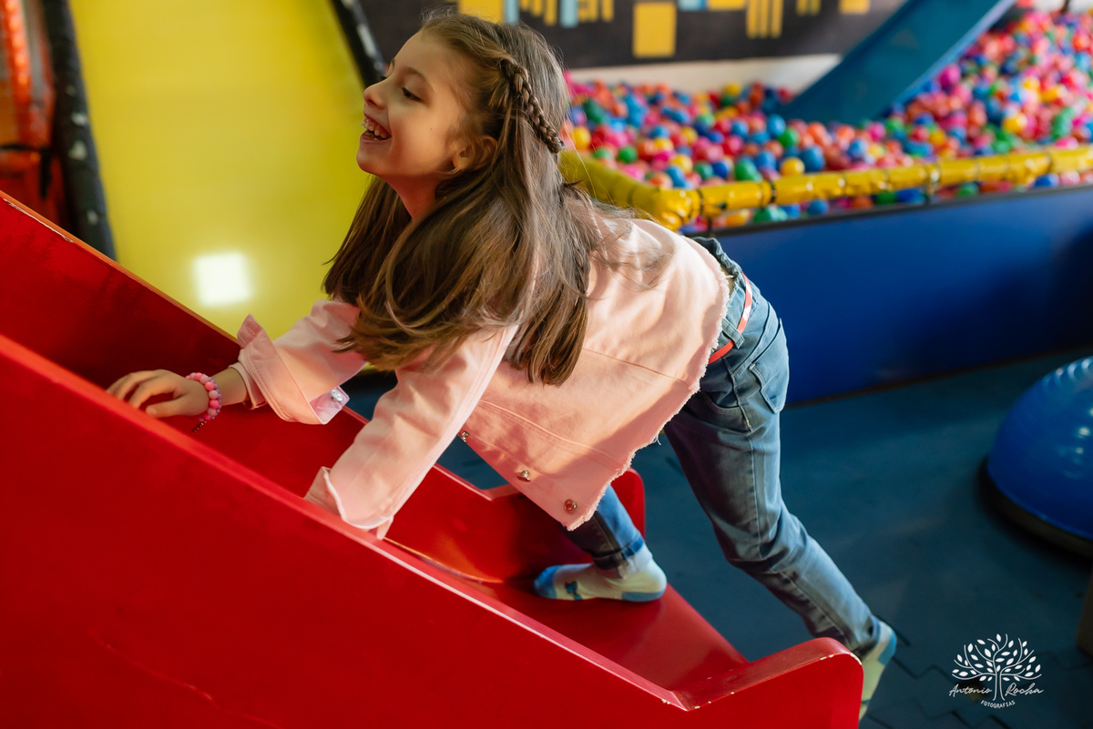 aniversário-infantil - fotografia-de-aniversário - pizzaria-Gaiteiro - espaço-kids - Camaquã - fotógrafos-amigos - Pelotas - fotografia-documental - infância-feliz – festa de criança- fotos-de-criança - tio-Antonio - tia-Rê – fotógrafo infantil