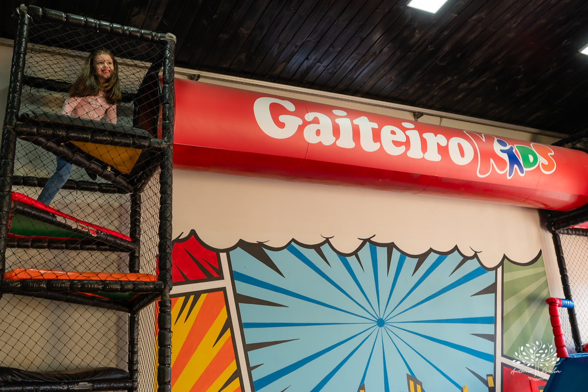 aniversário-infantil - fotografia-de-aniversário - pizzaria-Gaiteiro - espaço-kids - Camaquã - fotógrafos-amigos - Pelotas - fotografia-documental - infância-feliz – festa de criança- fotos-de-criança - tio-Antonio - tia-Rê – fotógrafo infantil