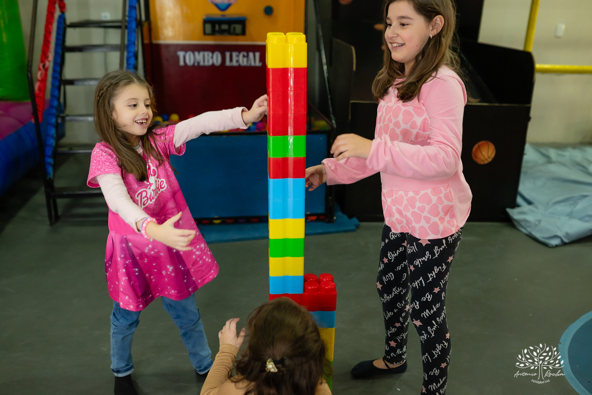 aniversário-infantil - fotografia-de-aniversário - pizzaria-Gaiteiro - espaço-kids - Camaquã - fotógrafos-amigos - Pelotas - fotografia-documental - infância-feliz – festa de criança- fotos-de-criança - tio-Antonio - tia-Rê – fotógrafo infantil