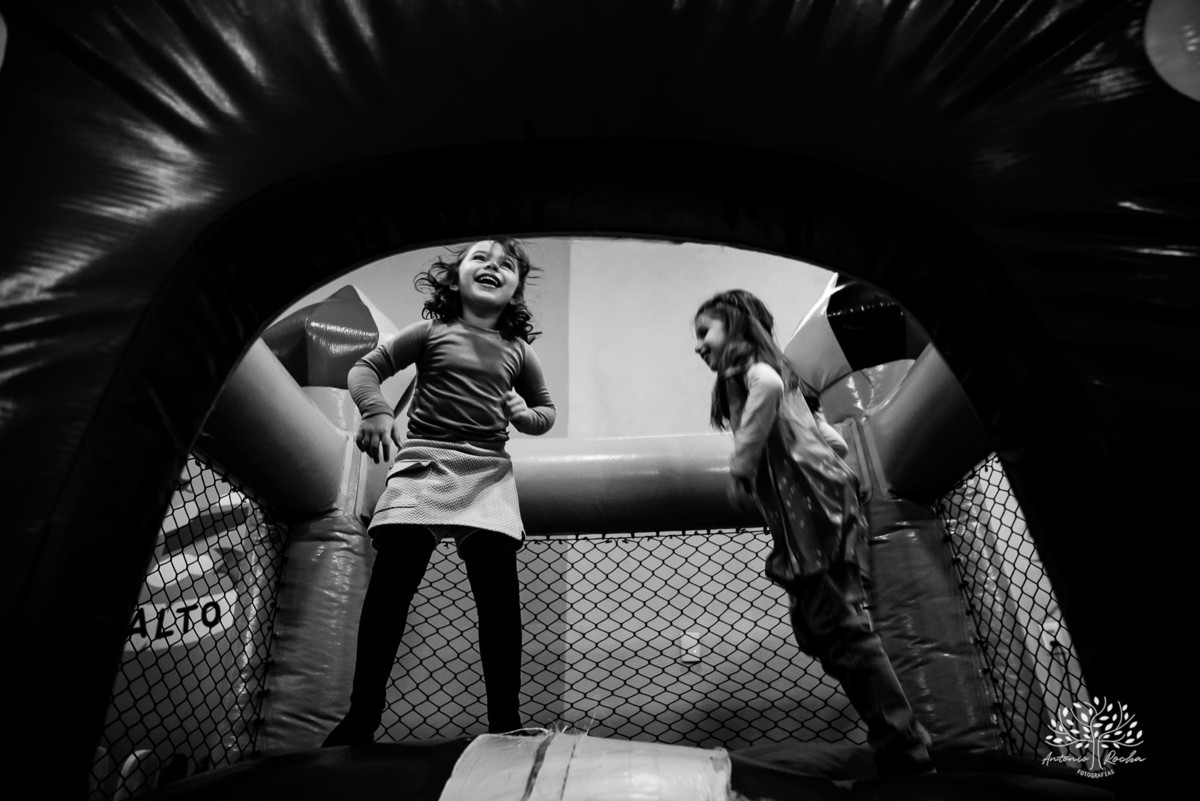 aniversário-infantil - fotografia-de-aniversário - pizzaria-Gaiteiro - espaço-kids - Camaquã - fotógrafos-amigos - Pelotas - fotografia-documental - infância-feliz – festa de criança- fotos-de-criança - tio-Antonio - tia-Rê – fotógrafo infantil