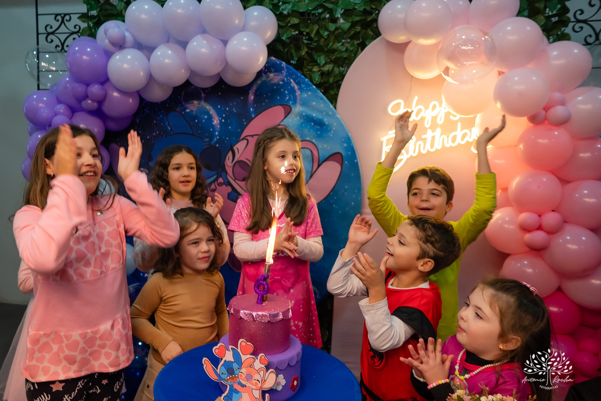 aniversário-infantil - fotografia-de-aniversário - pizzaria-Gaiteiro - espaço-kids - Camaquã - fotógrafos-amigos - Pelotas - fotografia-documental - infância-feliz – festa de criança- fotos-de-criança - tio-Antonio - tia-Rê – fotógrafo infantil