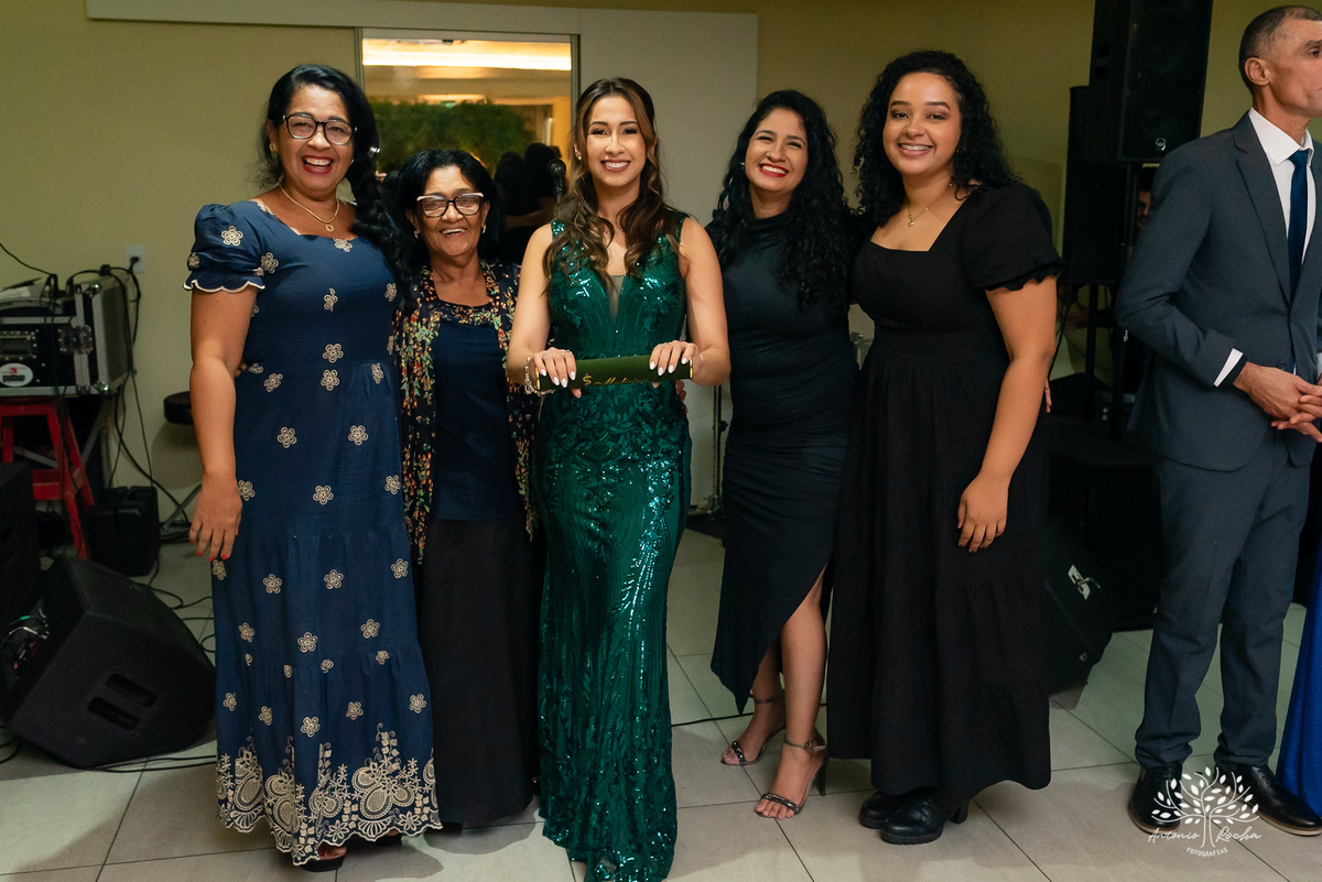 formatura - amigos da faculdade - médicos formandos - UFPel - Universidade Federal de Pelotas - festa de formatura - fotografia de formatura – Pelotas - Salão Las Palmas - ensaio de formatura - fotografia profissional - Antonio Rocha Fotografias