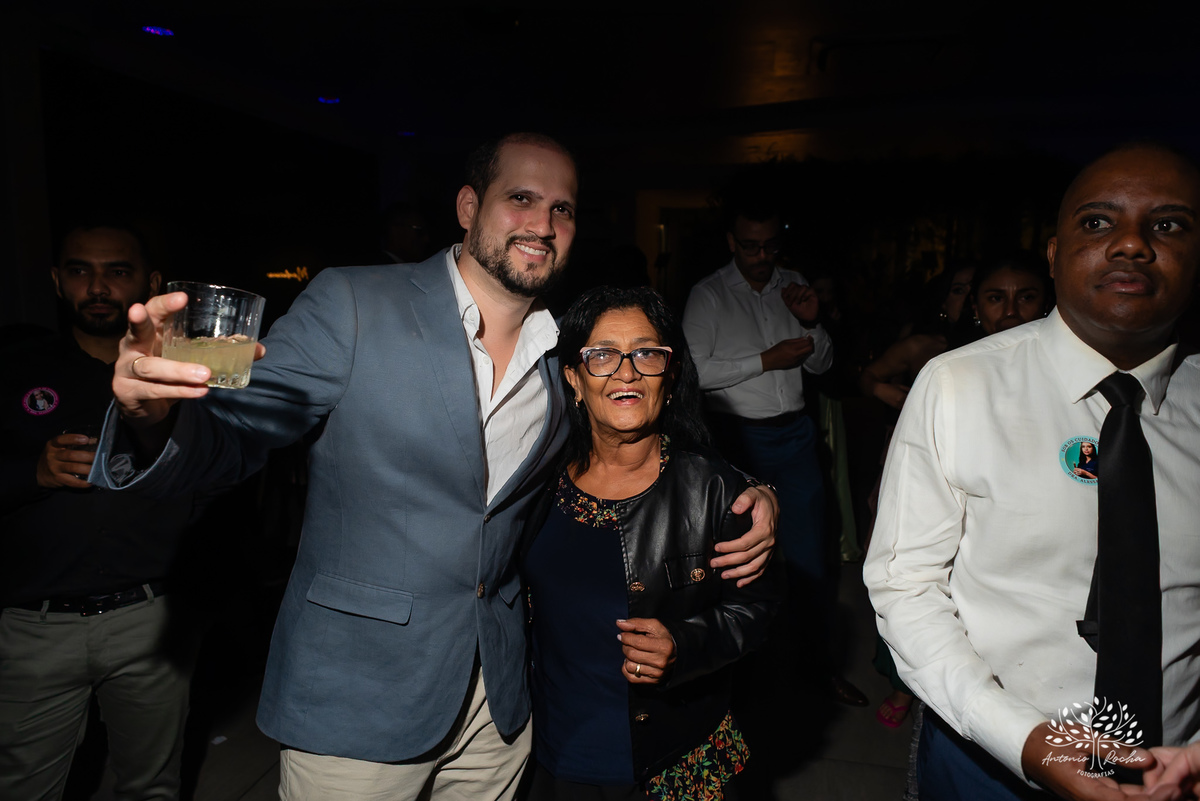 formatura - amigos da faculdade - médicos formandos - UFPel - Universidade Federal de Pelotas - festa de formatura - fotografia de formatura – Pelotas - Salão Las Palmas - ensaio de formatura - fotografia profissional - Antonio Rocha Fotografias