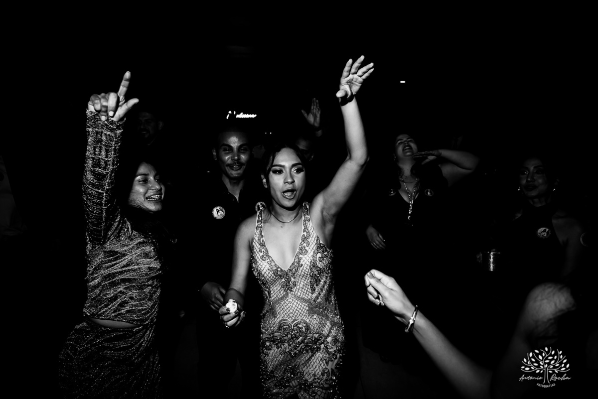 formatura - amigos da faculdade - médicos formandos - UFPel - Universidade Federal de Pelotas - festa de formatura - fotografia de formatura – Pelotas - Salão Las Palmas - ensaio de formatura - fotografia profissional - Antonio Rocha Fotografias