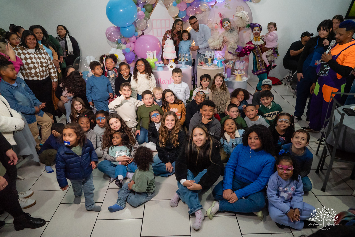 Aniversário Infantil - Fotógrafo de Aniversário - Fotos de Festa de Criança - Cliff Kids - Tholl - Roxito - Chuva de Neve - Pelotas - Antonio Rocha Fotografias- Maletinha Colorida - Pintura Facial - Animação Infantil - Cássia Nobel - Música ao vivo