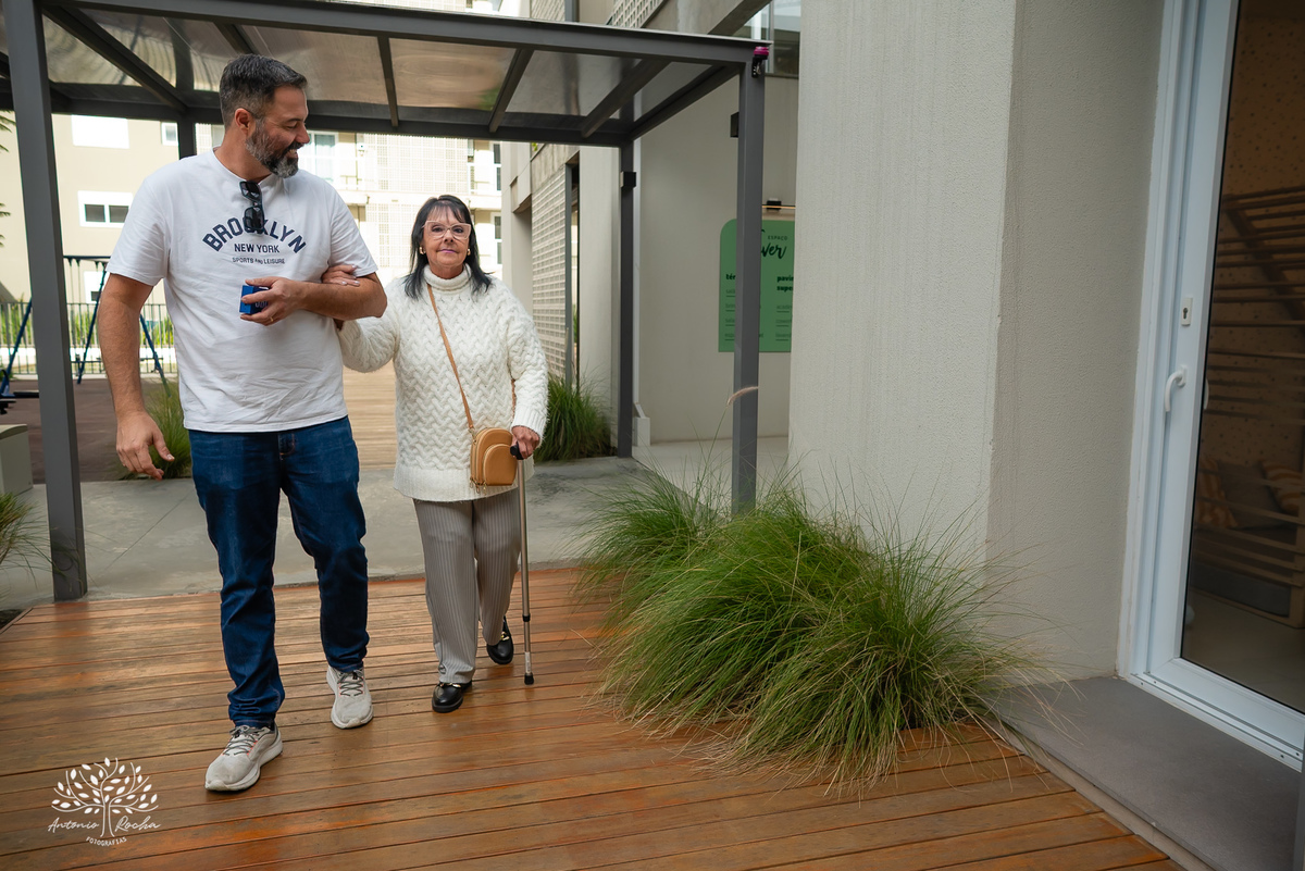 aniversário infantil - fotografia de festa - tema dinossauros - salão de condomínio - balão surpresa - decoração personalizada - pintura facial - ensaio infantil - fotografia documental - fotografia de crianças - festa infantil - Pelotas - Festa Criança