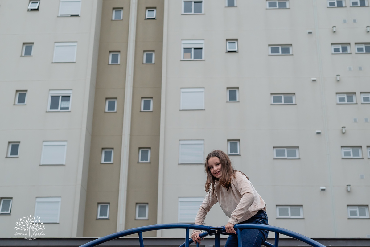 aniversário infantil - fotografia de festa - tema dinossauros - salão de condomínio - balão surpresa - decoração personalizada - pintura facial - ensaio infantil - fotografia documental - fotografia de crianças - festa infantil - Pelotas - Festa Criança