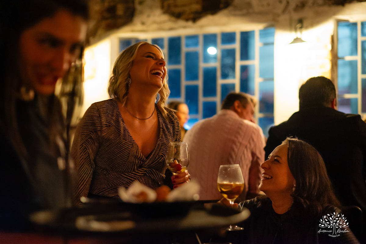 fotografia de aniversário - fotógrafo em Pelotas - fotografia em festas - retratos - celebrar a vida - fotografia de 45 anos - fábrica roca - fotografia profissional -fotografias espontâneas - fotógrafo de eventos - antonio rocha fotografias - cervejaria