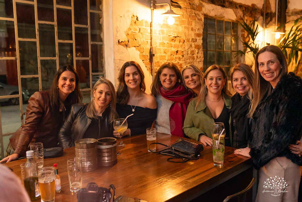 fotografia de aniversário - fotógrafo em Pelotas - fotografia em festas - retratos - celebrar a vida - fotografia de 45 anos - fábrica roca - fotografia profissional -fotografias espontâneas - fotógrafo de eventos - antonio rocha fotografias - cervejaria