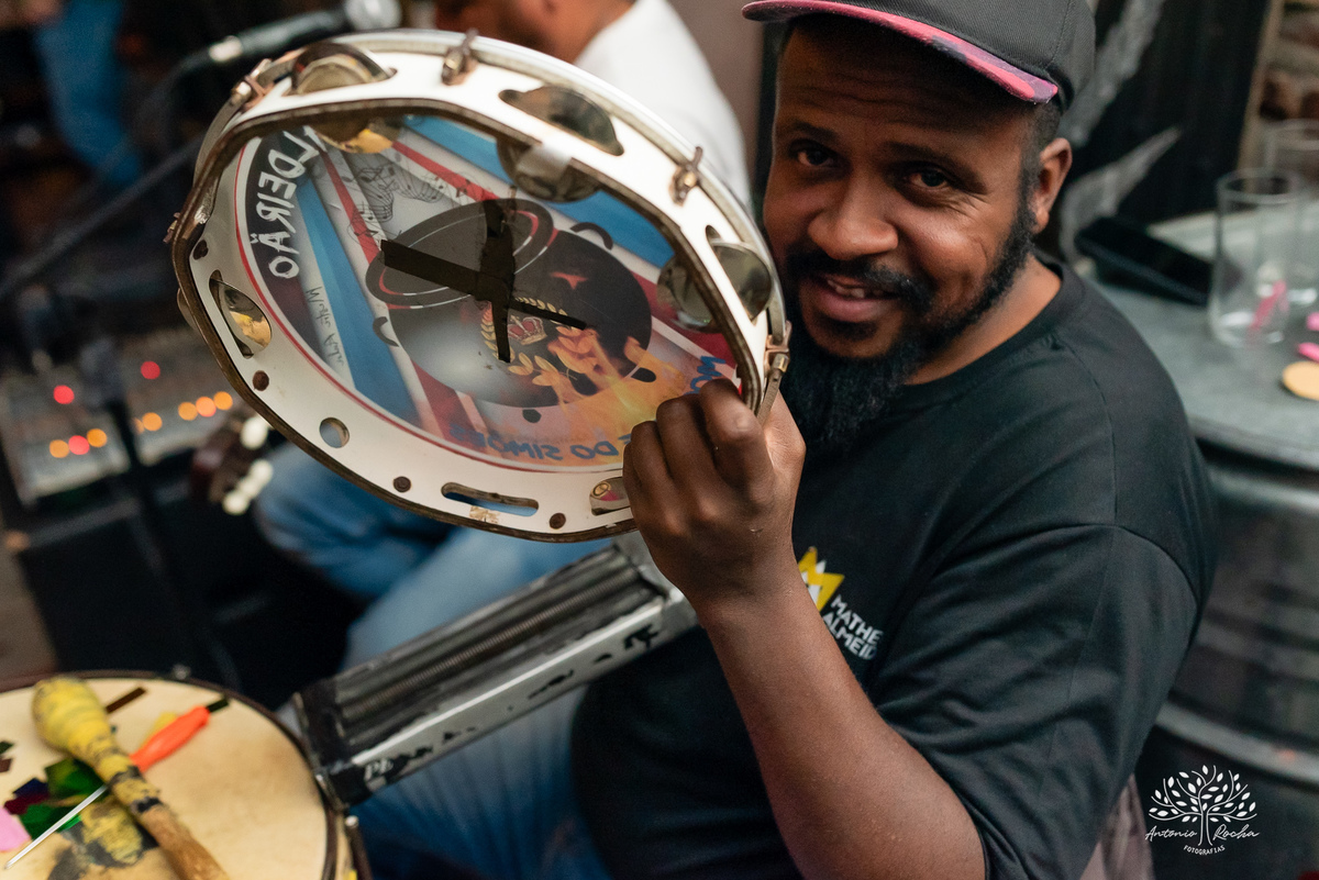 fotografia de aniversário - fotógrafo em Pelotas - fotografia em festas - retratos - celebrar a vida - fotografia de 45 anos - fábrica roca - fotografia profissional -fotografias espontâneas - fotógrafo de eventos - antonio rocha fotografias - cervejaria