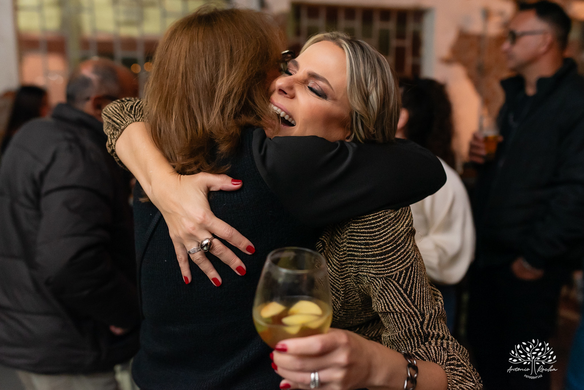 fotografia de aniversário - fotógrafo em Pelotas - fotografia em festas - retratos - celebrar a vida - fotografia de 45 anos - fábrica roca - fotografia profissional -fotografias espontâneas - fotógrafo de eventos - antonio rocha fotografias - cervejaria