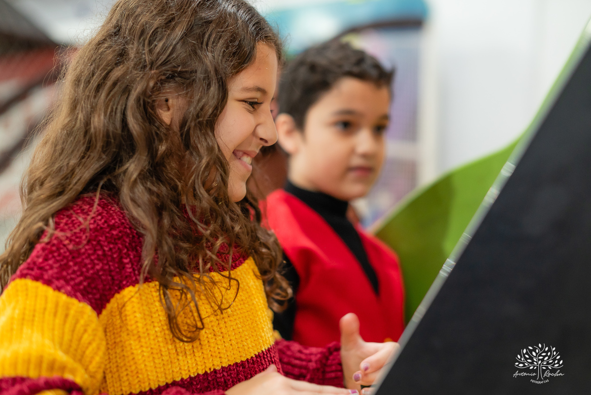 Pelotas - 9 anos - festa infantil - brincadeiras - amigos - diversão - Salão de Festas Arte e Riso - quadra de futebol - One Piece - pirata - playground - parabéns - animação - sorrisos - família - fotografia infantil - Antonio Rocha Fotografias