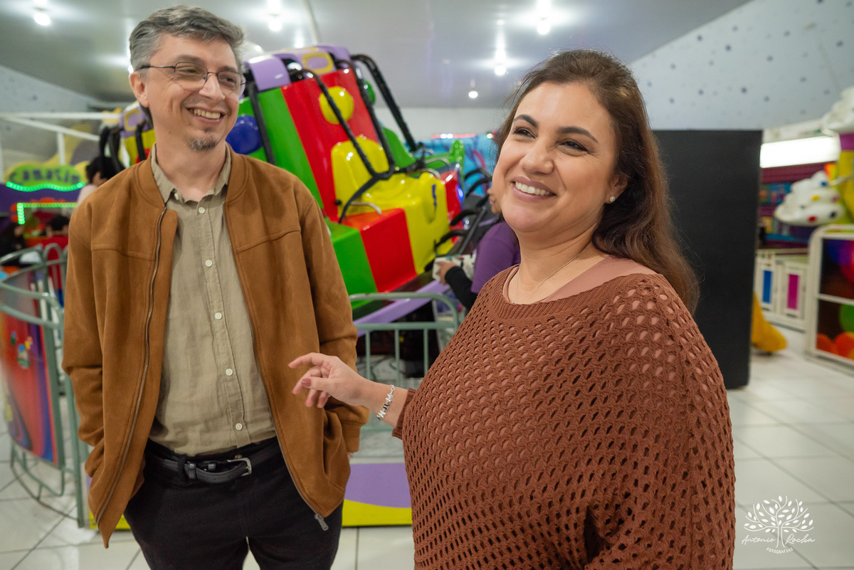 Pelotas - 9 anos - festa infantil - brincadeiras - amigos - diversão - Salão de Festas Arte e Riso - quadra de futebol - One Piece - pirata - playground - parabéns - animação - sorrisos - família - fotografia infantil - Antonio Rocha Fotografias