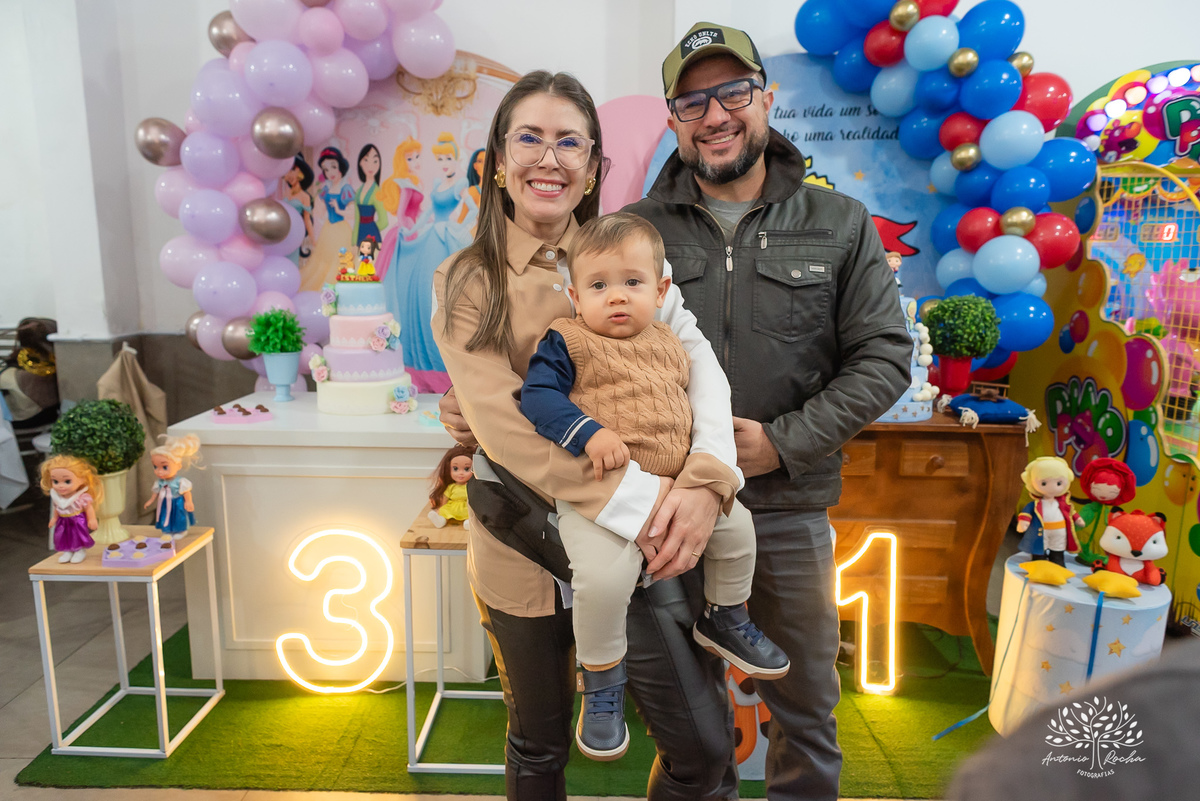primeiro aninho - fotografia infantil - fotógrafo de aniversário - ensaio de gestante - chá de bebê - família - festa infantil - conexão com o cliente - Antonio Rocha Fotografias - fotografia documental - aniversário 1 ano - ensaio de bebê - Pelotas