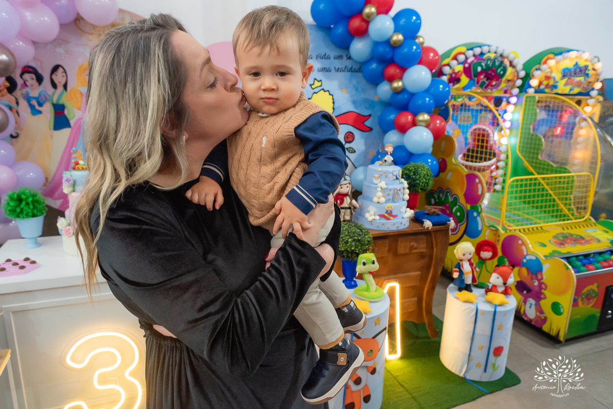 primeiro aninho - fotografia infantil - fotógrafo de aniversário - ensaio de gestante - chá de bebê - família - festa infantil - conexão com o cliente - Antonio Rocha Fotografias - fotografia documental - aniversário 1 ano - ensaio de bebê - Pelotas