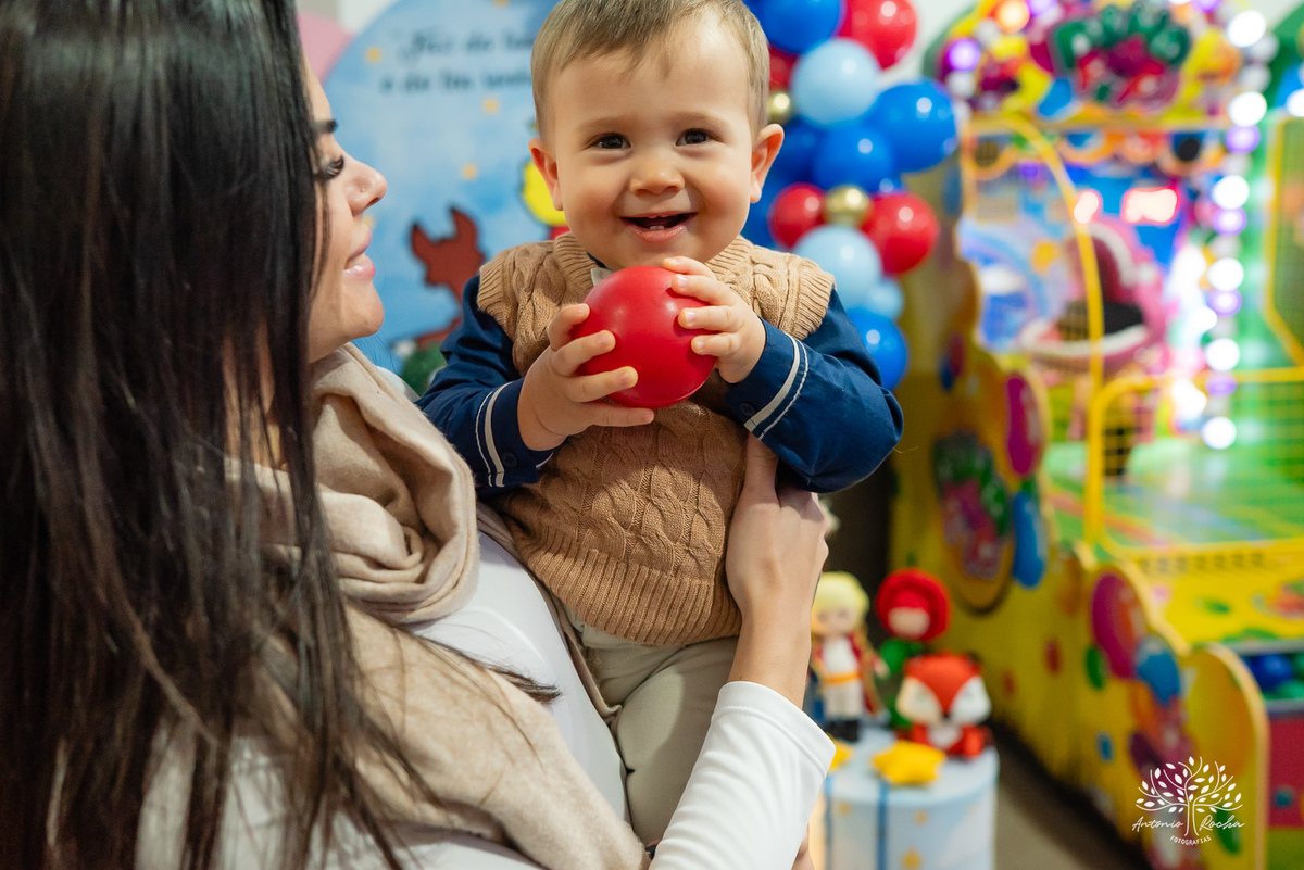 primeiro aninho - fotografia infantil - fotógrafo de aniversário - ensaio de gestante - chá de bebê - família - festa infantil - conexão com o cliente - Antonio Rocha Fotografias - fotografia documental - aniversário 1 ano - ensaio de bebê - Pelotas