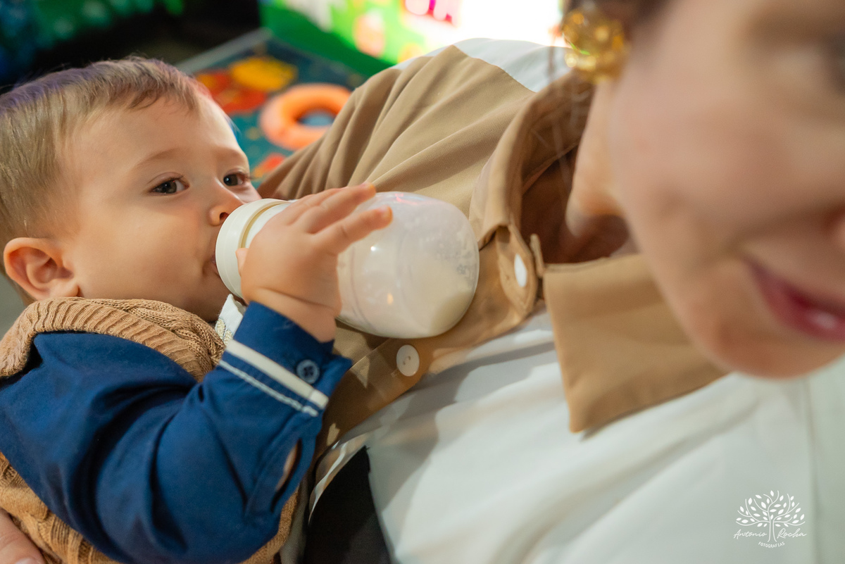 primeiro aninho - fotografia infantil - fotógrafo de aniversário - ensaio de gestante - chá de bebê - família - festa infantil - conexão com o cliente - Antonio Rocha Fotografias - fotografia documental - aniversário 1 ano - ensaio de bebê - Pelotas