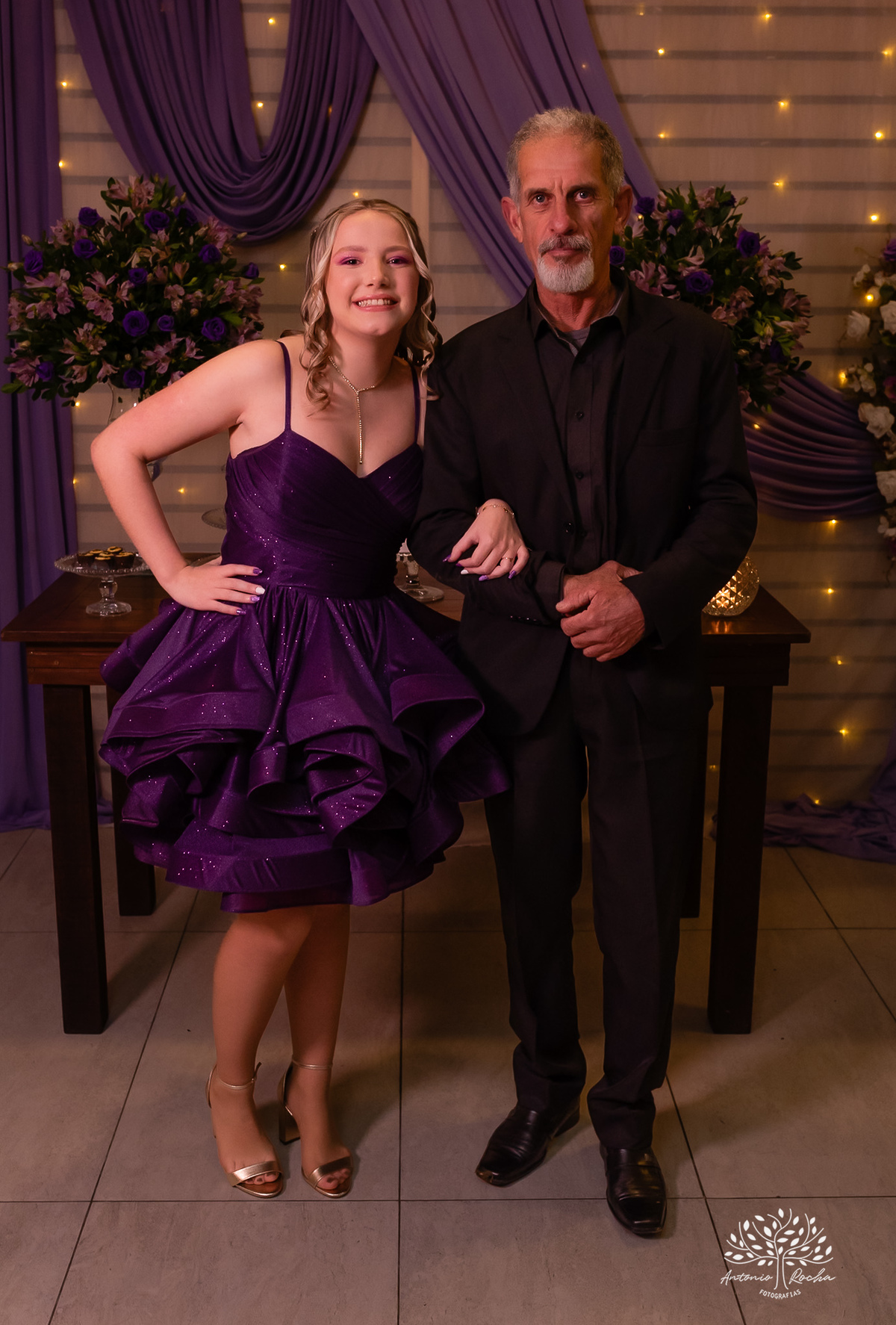 debutante - aniversário de 15 anos - Gabriela - making of - valsa - família - amigos - recepção calorosa - noite inesquecível - emoção - dança - coreografias  - fotografia de 15 anos – Antonio Rocha Fotografias - Pelotas - Las Palmas - Espaço Mayer