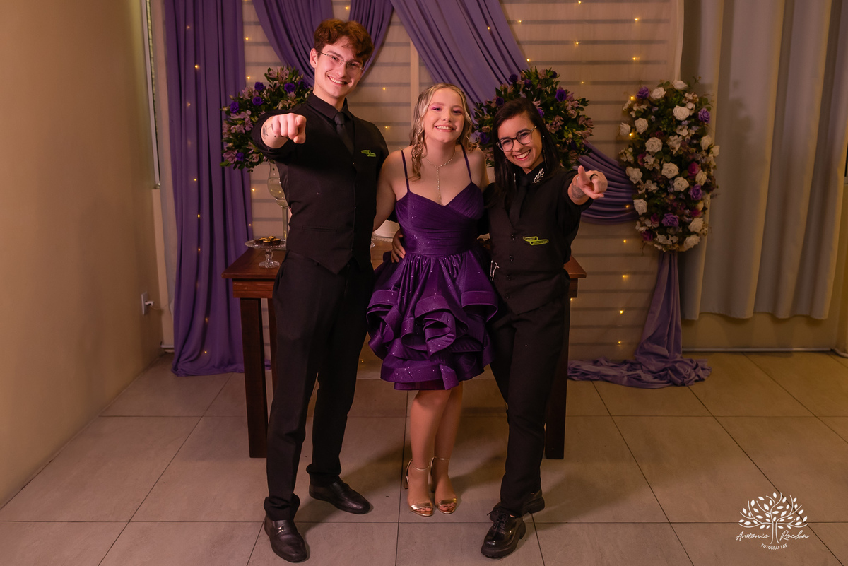 debutante - aniversário de 15 anos - Gabriela - making of - valsa - família - amigos - recepção calorosa - noite inesquecível - emoção - dança - coreografias  - fotografia de 15 anos – Antonio Rocha Fotografias - Pelotas - Las Palmas - Espaço Mayer