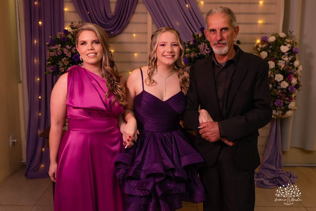 debutante - aniversário de 15 anos - Gabriela - making of - valsa - família - amigos - recepção calorosa - noite inesquecível - emoção - dança - coreografias  - fotografia de 15 anos – Antonio Rocha Fotografias - Pelotas - Las Palmas - Espaço Mayer