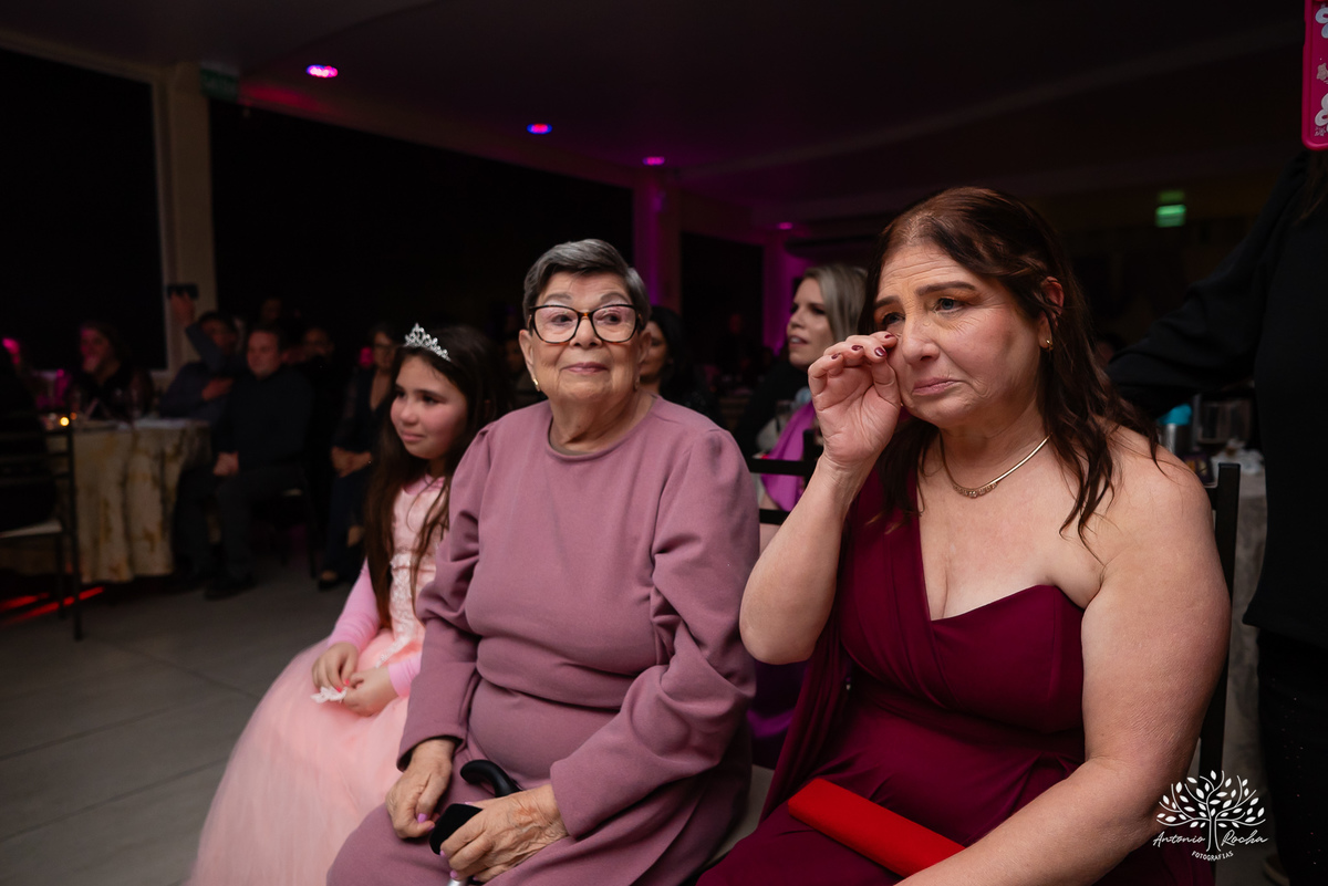 debutante - aniversário de 15 anos - Gabriela - making of - valsa - família - amigos - recepção calorosa - noite inesquecível - emoção - dança - coreografias  - fotografia de 15 anos – Antonio Rocha Fotografias - Pelotas - Las Palmas - Espaço Mayer