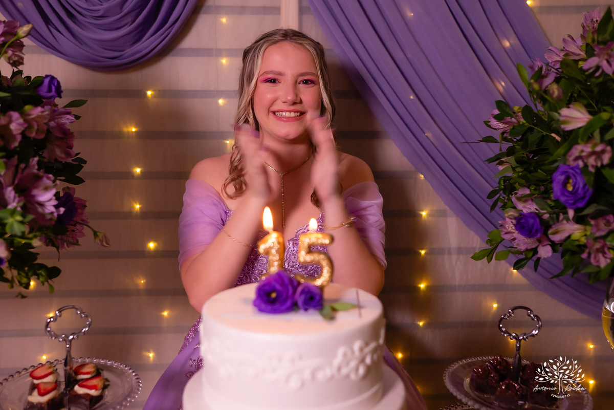 debutante - aniversário de 15 anos - Gabriela - making of - valsa - família - amigos - recepção calorosa - noite inesquecível - emoção - dança - coreografias  - fotografia de 15 anos – Antonio Rocha Fotografias - Pelotas - Las Palmas - Espaço Mayer