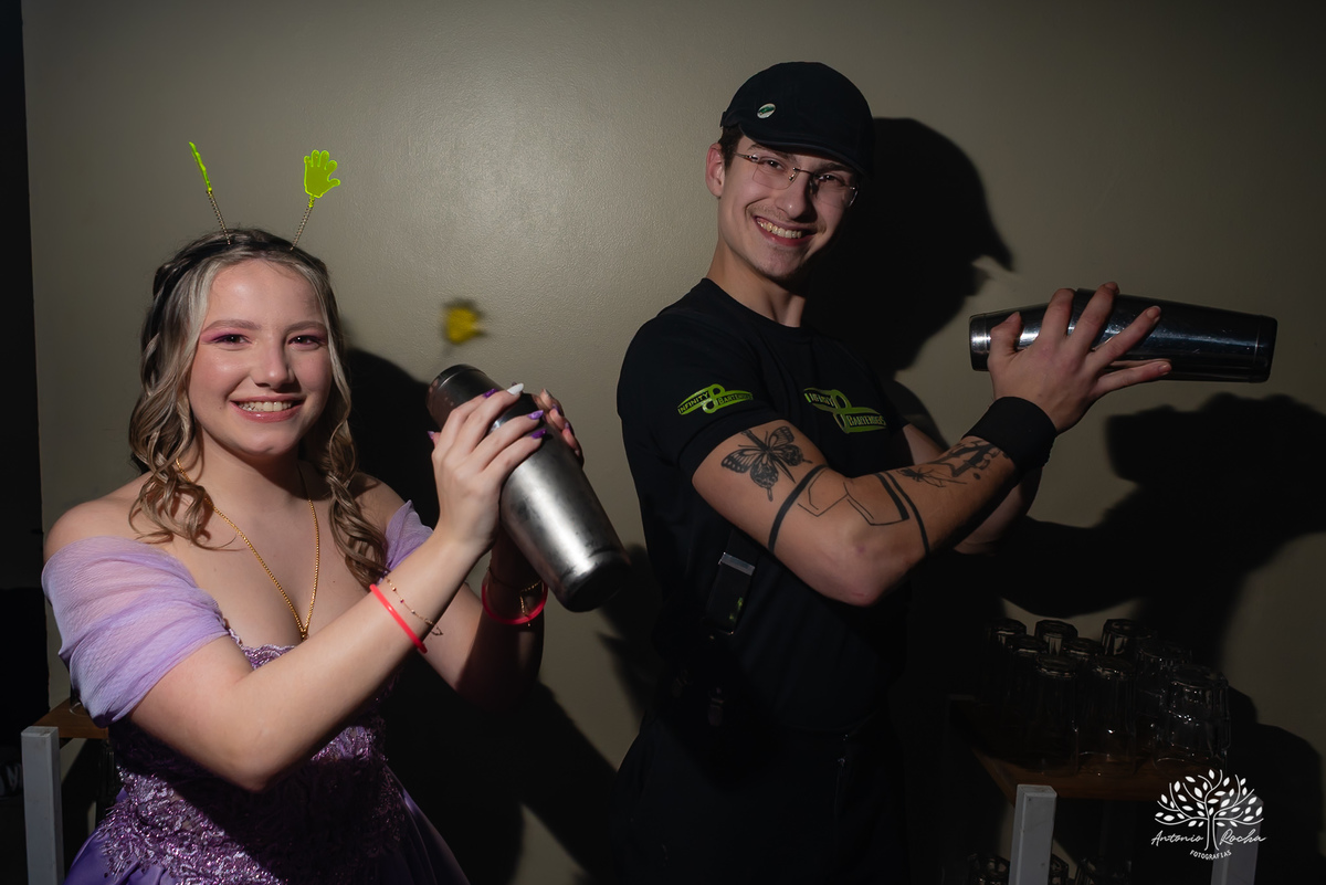 debutante - aniversário de 15 anos - Gabriela - making of - valsa - família - amigos - recepção calorosa - noite inesquecível - emoção - dança - coreografias  - fotografia de 15 anos – Antonio Rocha Fotografias - Pelotas - Las Palmas - Espaço Mayer