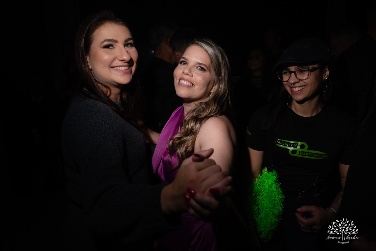 debutante - aniversário de 15 anos - Gabriela - making of - valsa - família - amigos - recepção calorosa - noite inesquecível - emoção - dança - coreografias  - fotografia de 15 anos – Antonio Rocha Fotografias - Pelotas - Las Palmas - Espaço Mayer