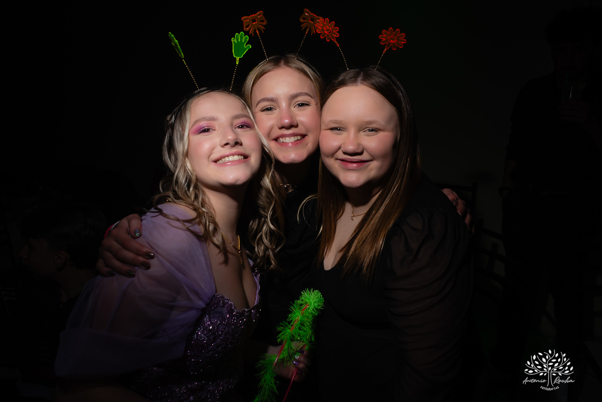 debutante - aniversário de 15 anos - Gabriela - making of - valsa - família - amigos - recepção calorosa - noite inesquecível - emoção - dança - coreografias  - fotografia de 15 anos – Antonio Rocha Fotografias - Pelotas - Las Palmas - Espaço Mayer