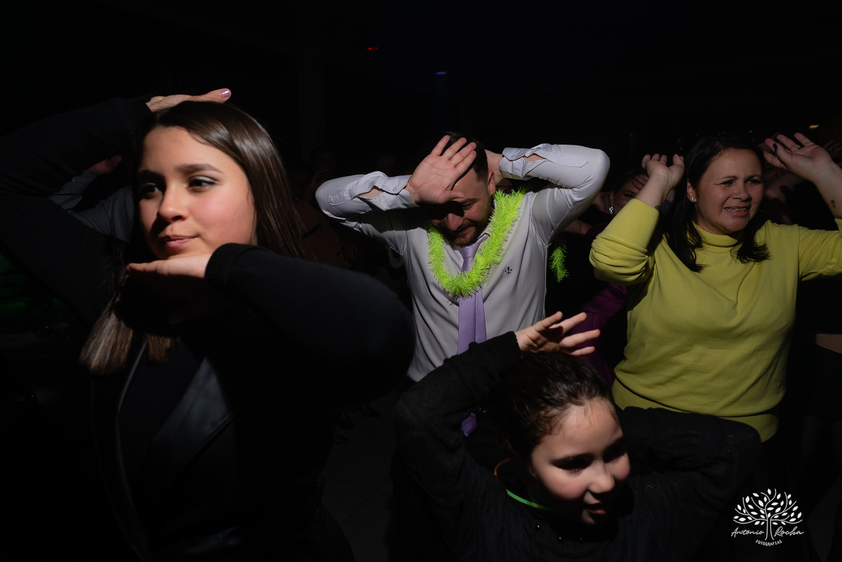 debutante - aniversário de 15 anos - Gabriela - making of - valsa - família - amigos - recepção calorosa - noite inesquecível - emoção - dança - coreografias  - fotografia de 15 anos – Antonio Rocha Fotografias - Pelotas - Las Palmas - Espaço Mayer