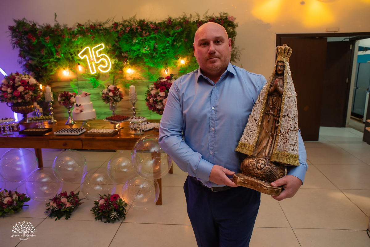 15 anos - festa de debutante - ensaio de 15 anos - fotografia de 15 anos - fotógrafo de debutante - making of 15 anos - valsa 15 anos - pista de dança animada - fotografia de festa  - Pelotas - Antonio Rocha Fotografias - aniversário de 15 anos - debutant