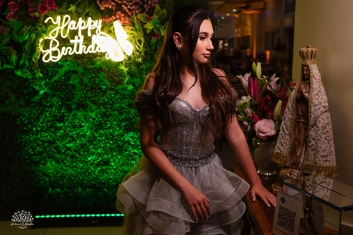 15 anos - festa de debutante - ensaio de 15 anos - fotografia de 15 anos - fotógrafo de debutante - making of 15 anos - valsa 15 anos - pista de dança animada - fotografia de festa  - Pelotas - Antonio Rocha Fotografias - aniversário de 15 anos - debutant