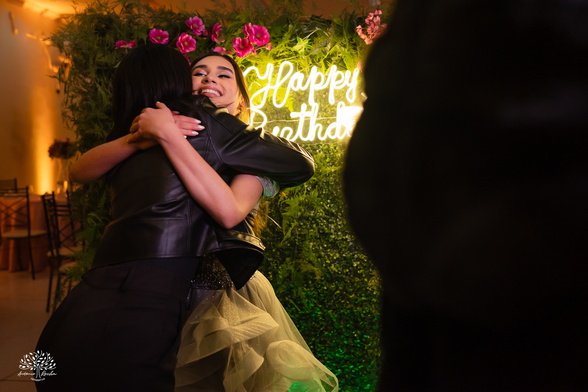 15 anos - festa de debutante - ensaio de 15 anos - fotografia de 15 anos - fotógrafo de debutante - making of 15 anos - valsa 15 anos - pista de dança animada - fotografia de festa  - Pelotas - Antonio Rocha Fotografias - aniversário de 15 anos - debutant