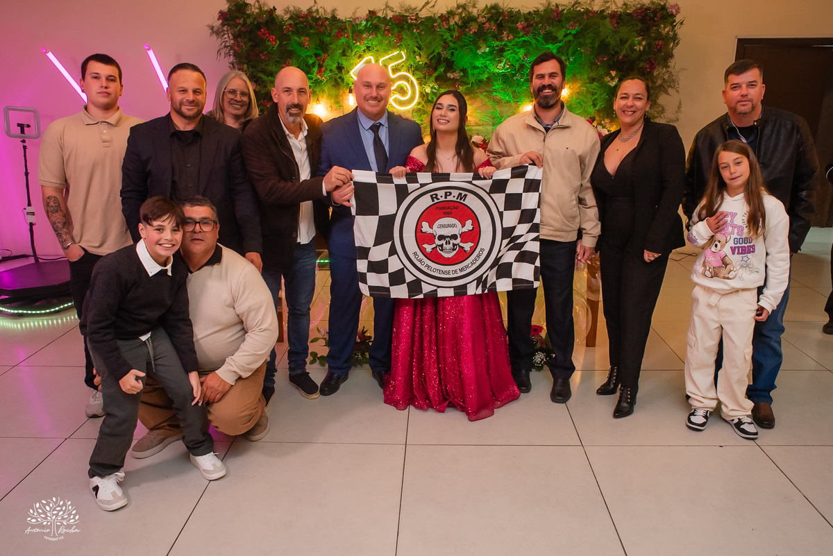 15 anos - festa de debutante - ensaio de 15 anos - fotografia de 15 anos - fotógrafo de debutante - making of 15 anos - valsa 15 anos - pista de dança animada - fotografia de festa  - Pelotas - Antonio Rocha Fotografias - aniversário de 15 anos - debutant