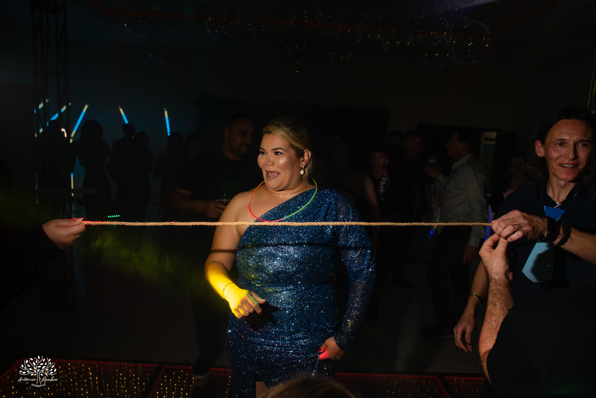 15 anos - festa de debutante - ensaio de 15 anos - fotografia de 15 anos - fotógrafo de debutante - making of 15 anos - valsa 15 anos - pista de dança animada - fotografia de festa  - Pelotas - Antonio Rocha Fotografias - aniversário de 15 anos - debutant