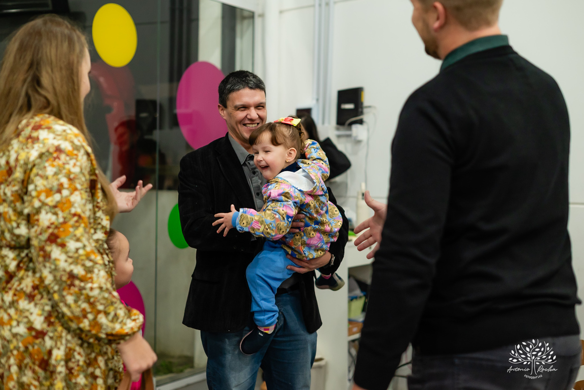 aniversário infantil - fotografia de aniversário - festa temática - trem - fotografia profissional - decoração de festa - Casa da Fantasia - balões personalizados - fotografia criativa - Pelotas – Loly Pop - Antonio Rocha Fotografia - bolo infantil