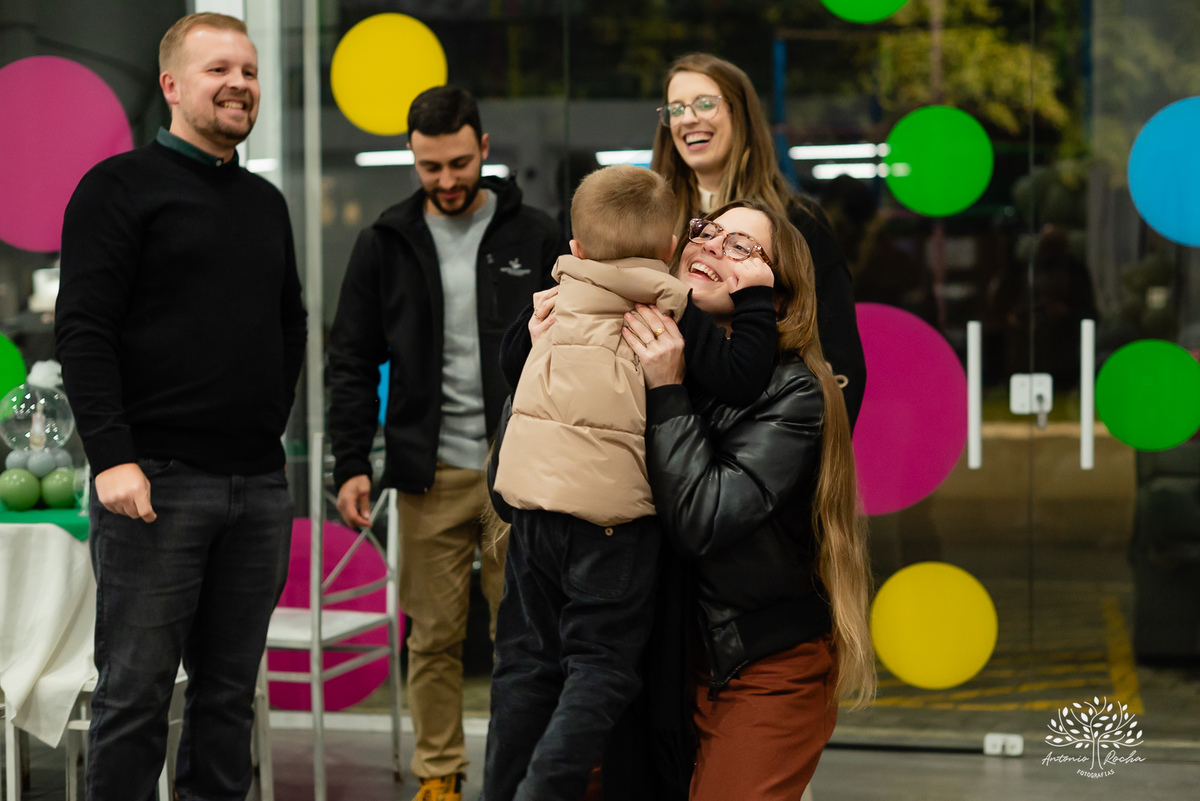 aniversário infantil - fotografia de aniversário - festa temática - trem - fotografia profissional - decoração de festa - Casa da Fantasia - balões personalizados - fotografia criativa - Pelotas – Loly Pop - Antonio Rocha Fotografia - bolo infantil