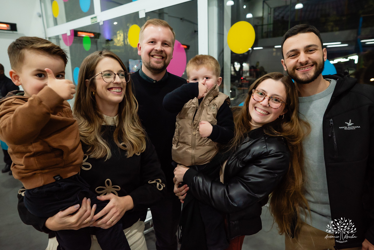 aniversário infantil - fotografia de aniversário - festa temática - trem - fotografia profissional - decoração de festa - Casa da Fantasia - balões personalizados - fotografia criativa - Pelotas – Loly Pop - Antonio Rocha Fotografia - bolo infantil