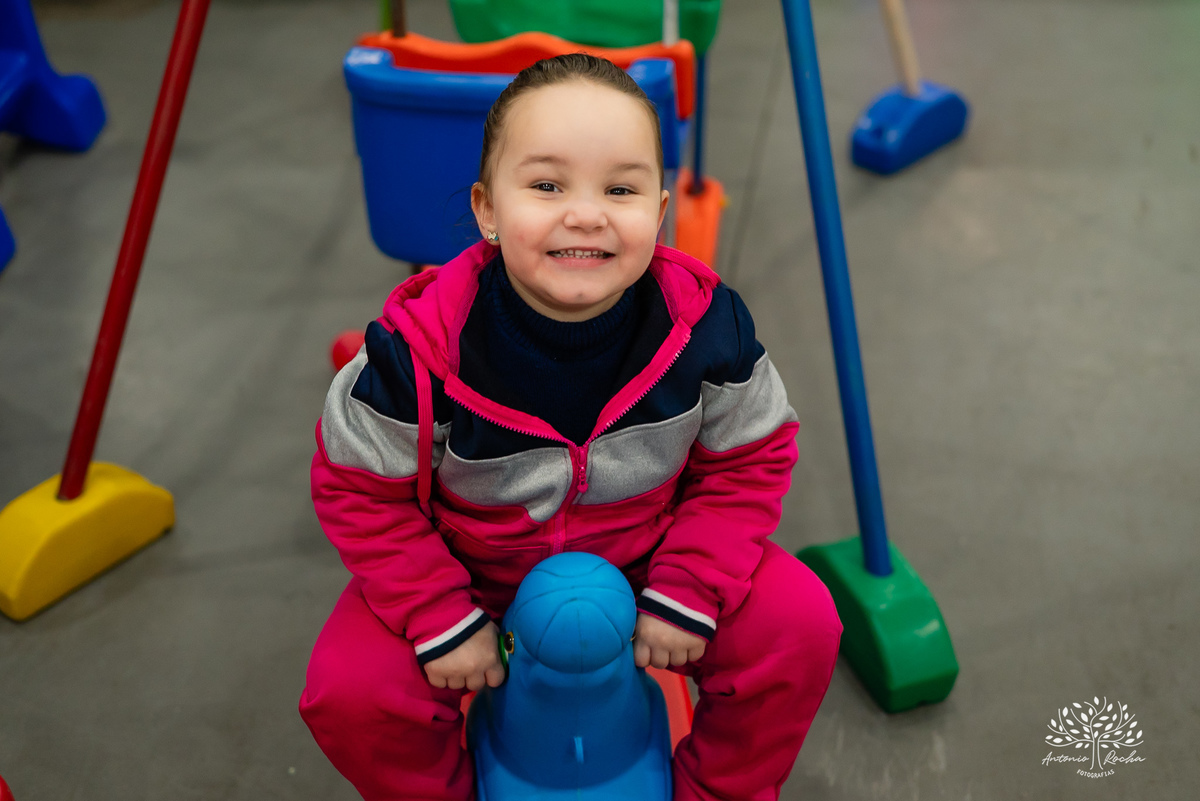 aniversário infantil - fotografia de aniversário - festa temática - trem - fotografia profissional - decoração de festa - Casa da Fantasia - balões personalizados - fotografia criativa - Pelotas – Loly Pop - Antonio Rocha Fotografia - bolo infantil