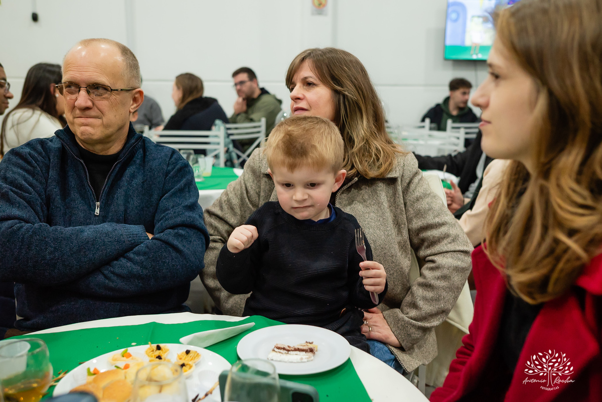 aniversário infantil - fotografia de aniversário - festa temática - trem - fotografia profissional - decoração de festa - Casa da Fantasia - balões personalizados - fotografia criativa - Pelotas – Loly Pop - Antonio Rocha Fotografia - bolo infantil