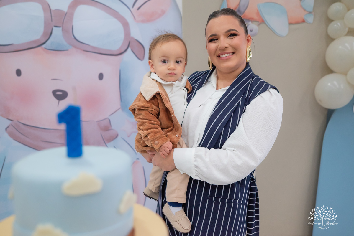 primeiro aninho - festa infantil - fotografia de aniversário - Cliff Kids - túnel de fotos - balões - letreiro one - família reunida - homenagens emocionantes - Let it Be - Beatles - parabéns emocionante - Antonio Rocha Fotografias - Renata Dalbann