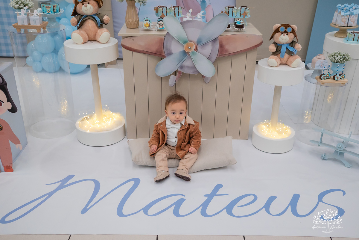 primeiro aninho - festa infantil - fotografia de aniversário - Cliff Kids - túnel de fotos - balões - letreiro one - família reunida - homenagens emocionantes - Let it Be - Beatles - parabéns emocionante - Antonio Rocha Fotografias - Renata Dalbann