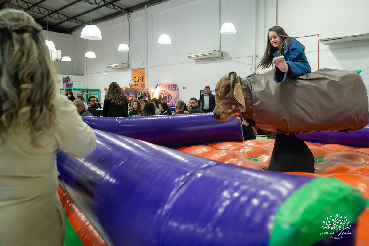 primeiro aninho - festa infantil - fotografia de aniversário - Cliff Kids - túnel de fotos - balões - letreiro one - família reunida - homenagens emocionantes - Let it Be - Beatles - parabéns emocionante - Antonio Rocha Fotografias - Renata Dalbann