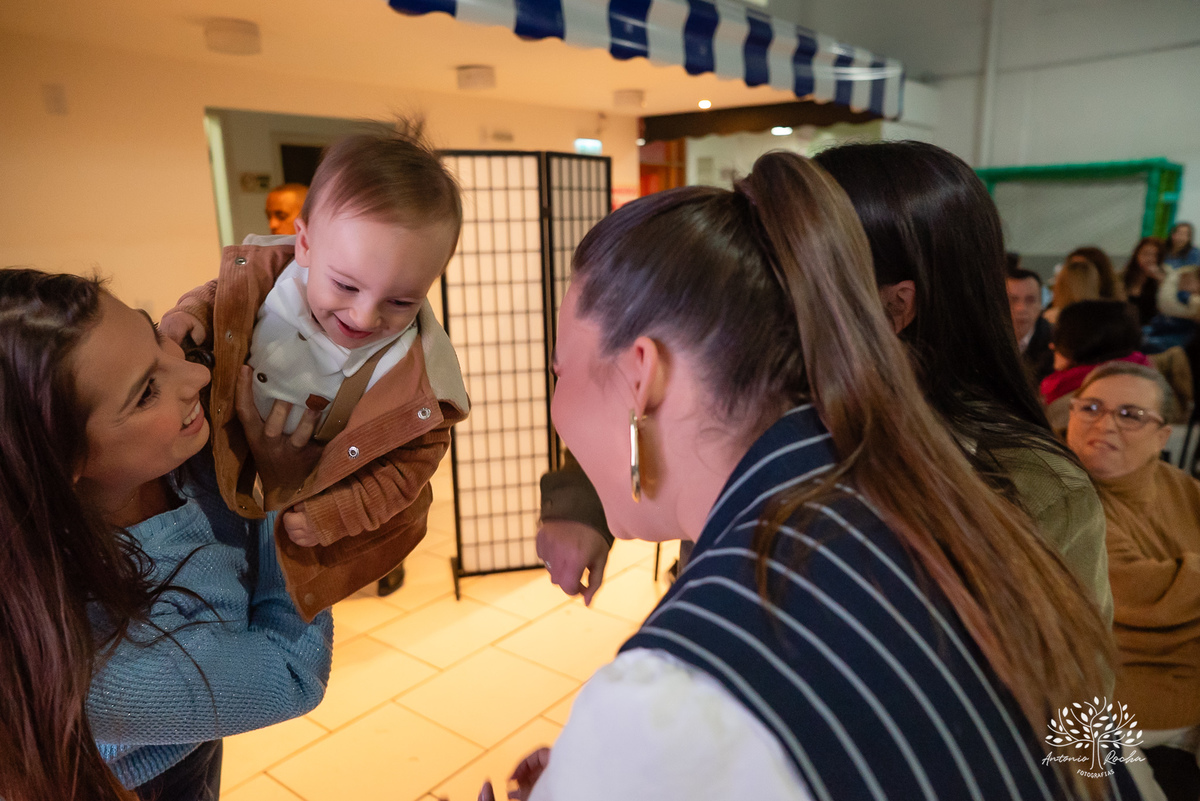 primeiro aninho - festa infantil - fotografia de aniversário - Cliff Kids - túnel de fotos - balões - letreiro one - família reunida - homenagens emocionantes - Let it Be - Beatles - parabéns emocionante - Antonio Rocha Fotografias - Renata Dalbann