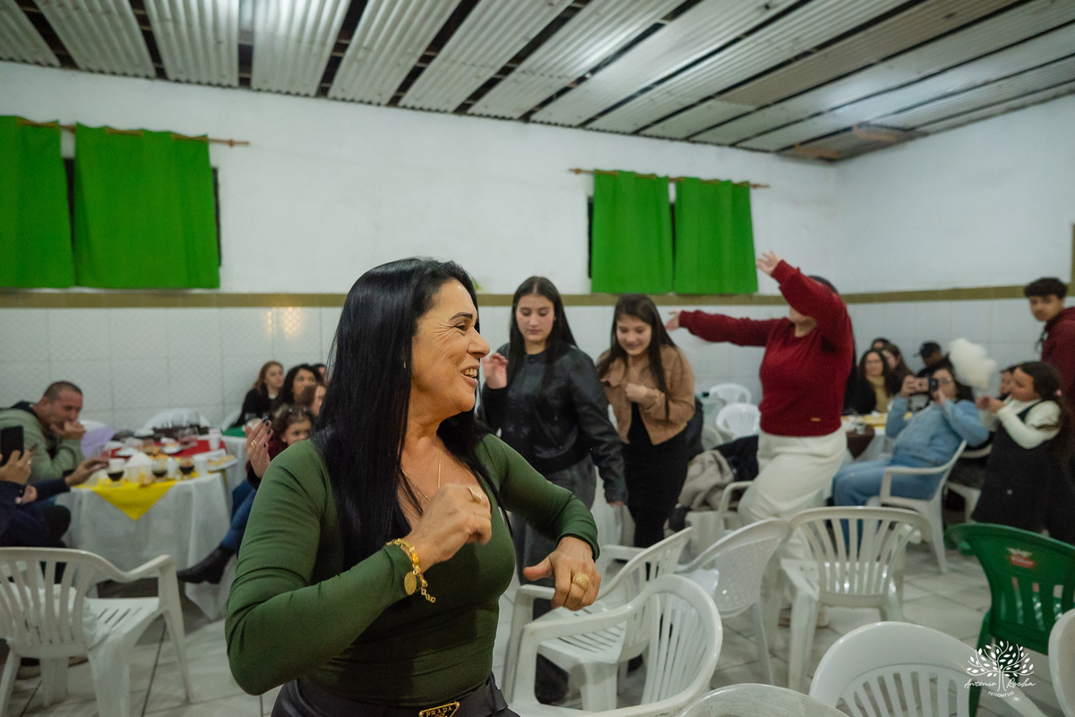 Festa em dose dupla - gêmeos - aniversário infantil - Kiko e Chaves - festa colorida - diversão - família - irmãos - parabéns - chuva de neve - Roxito - docinhos caseiros - aninho registros fotográficos - Antonio Rocha Fotografias - Renata Dalbann