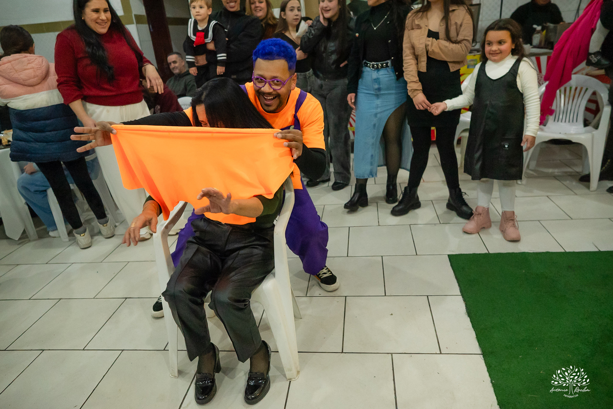 Festa em dose dupla - gêmeos - aniversário infantil - Kiko e Chaves - festa colorida - diversão - família - irmãos - parabéns - chuva de neve - Roxito - docinhos caseiros - aninho registros fotográficos - Antonio Rocha Fotografias - Renata Dalbann