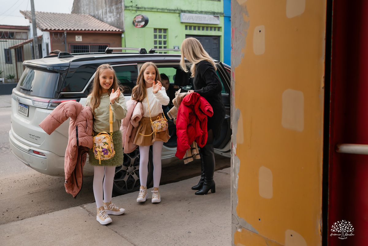 fotografia-infantil - fotógrafo-de-aniversário - fotografia-com-família - fotografia-de-crianças - fotografia-afetiva - fotógrafo-em-pelotas - fotografia-de-família - festa-infantil-com-irmãos - lembranças-em-fotografias - -antonio-rocha - renata dalbann