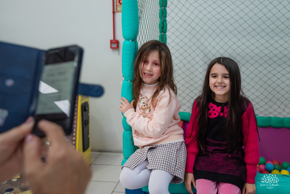 fotografia-infantil - fotógrafo-de-aniversário - fotografia-com-família - fotografia-de-crianças - fotografia-afetiva - fotógrafo-em-pelotas - fotografia-de-família - festa-infantil-com-irmãos - lembranças-em-fotografias - -antonio-rocha - renata dalbann