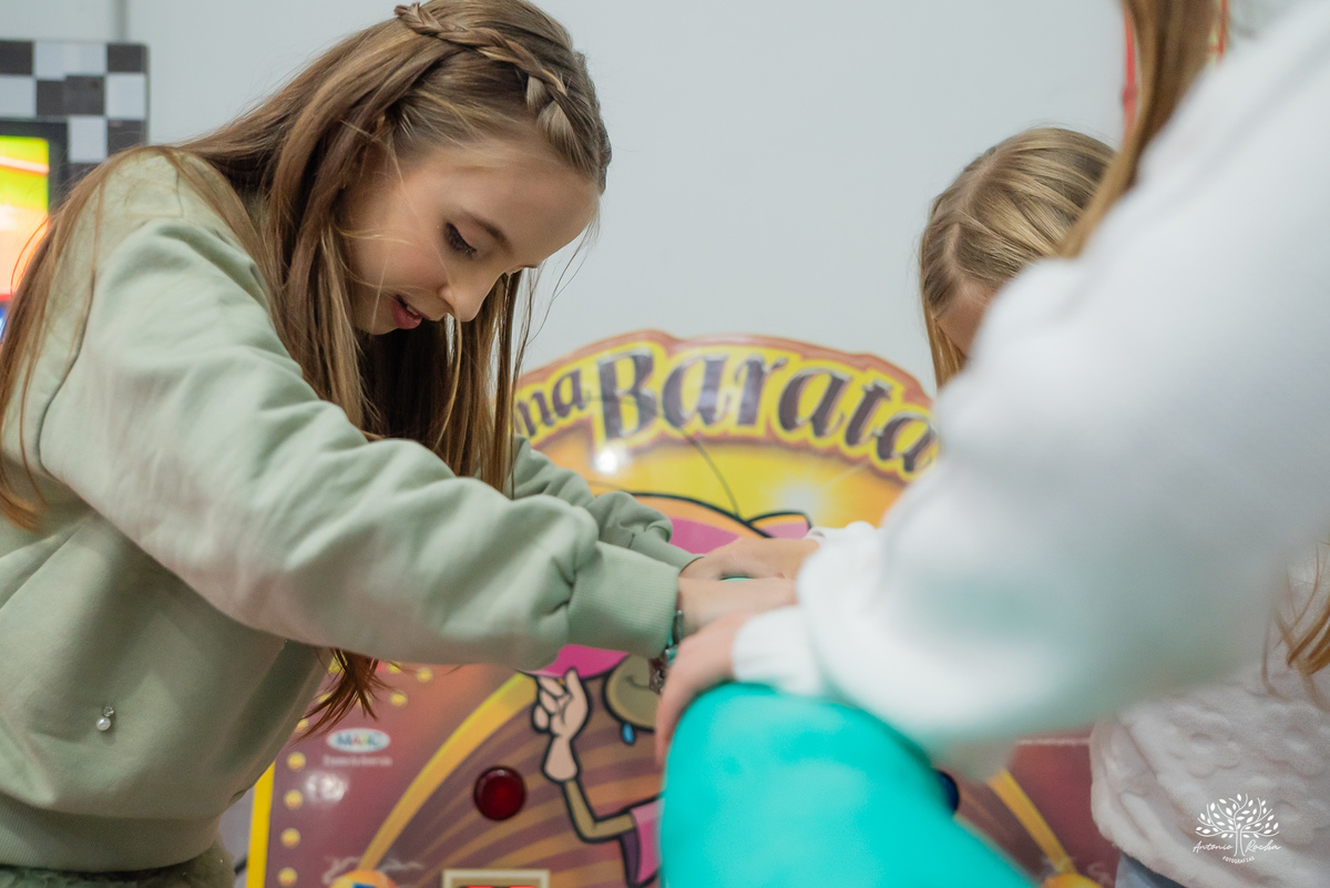 fotografia-infantil - fotógrafo-de-aniversário - fotografia-com-família - fotografia-de-crianças - fotografia-afetiva - fotógrafo-em-pelotas - fotografia-de-família - festa-infantil-com-irmãos - lembranças-em-fotografias - -antonio-rocha - renata dalbann